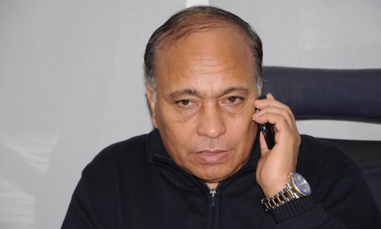 رئيس الاسماعيلي السابق