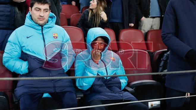 إشارة ديمبيلي في مباراة برشلونة وإشبيلية