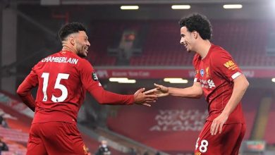 أليكس أوكسليد تشامبرلين - ليفربول