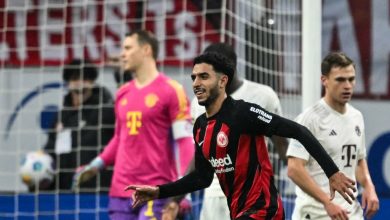 عمر مرموش لاعب آينتراخت فرانكفورت