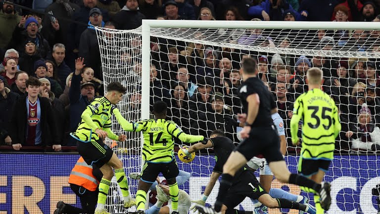 أرسنال ضد أستون فيلا - الدوري الإنجليزي الممتاز