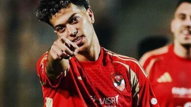 لاعب النادي الأهلي إمام عاشور